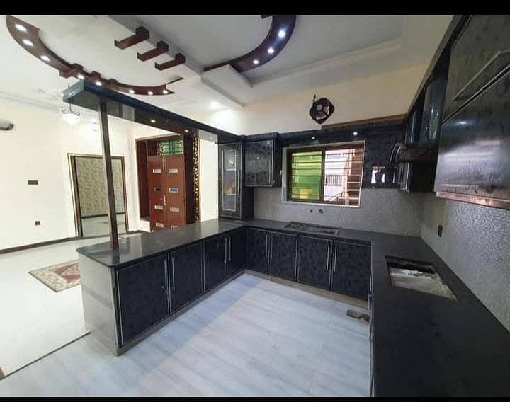 10 MARLA UPER PROTION AVAILABLE FOR RENT IN BAHRIA TOWN PHASE 8 SECTOR C 2