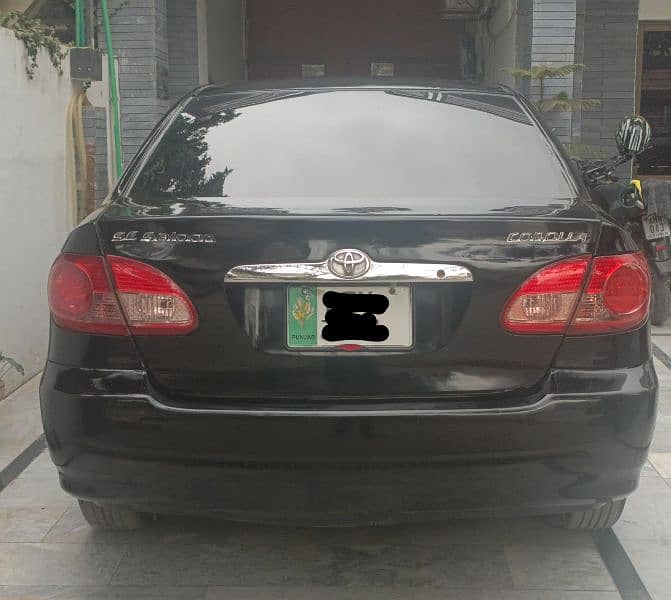 Toyota Corolla 2005 SE saloon 1.3 0