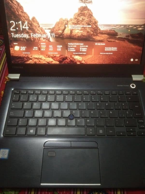 Toshiba dynabook 2