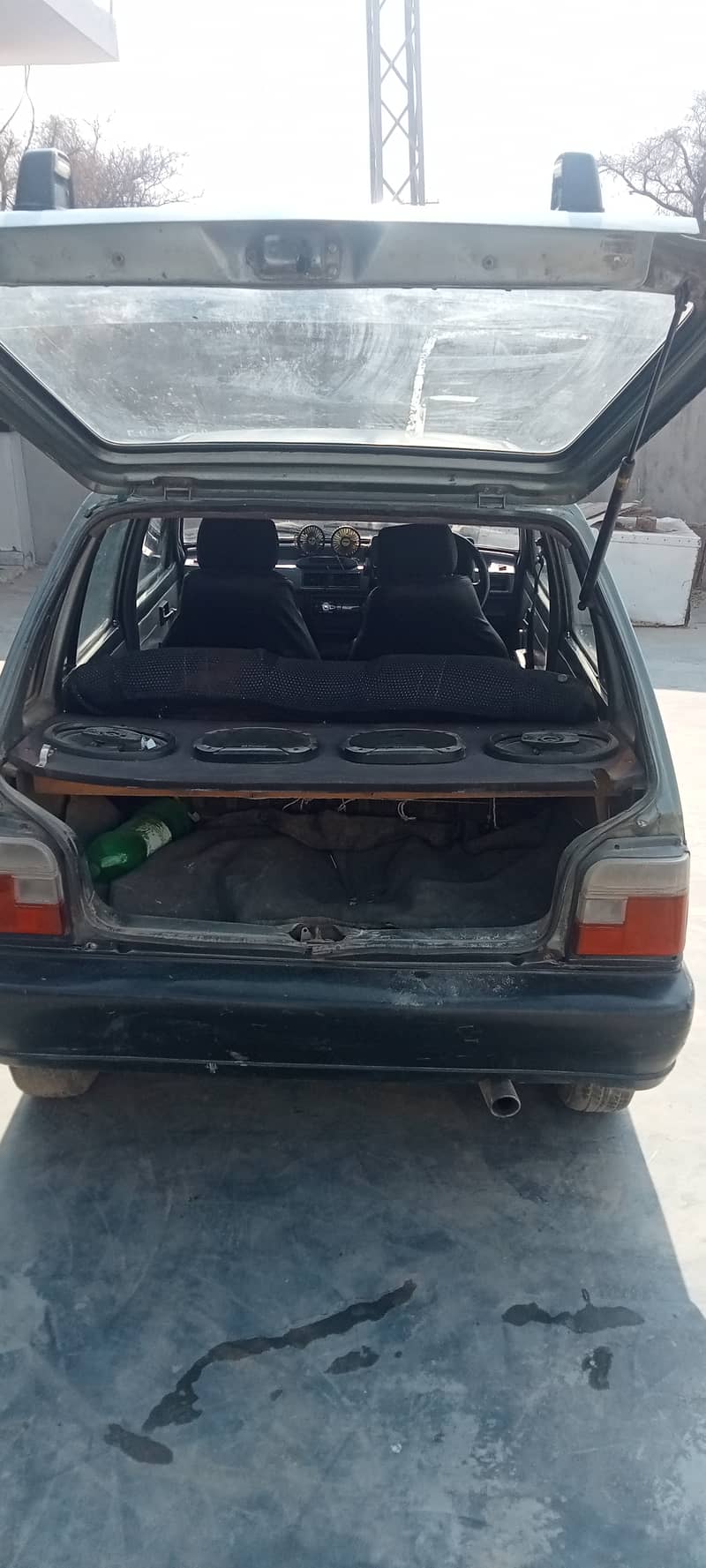 Suzuki Mehran VX 1993 good condition hai Lahore number hai 7