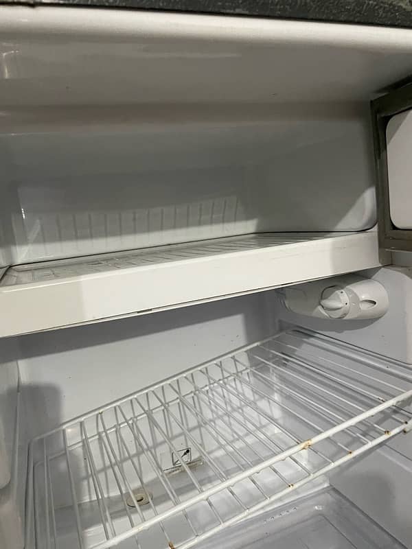 Dawlance company fridge 2