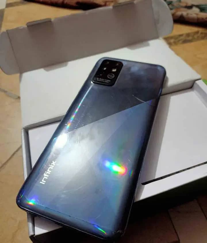 infinix note 8 (6/128) 1