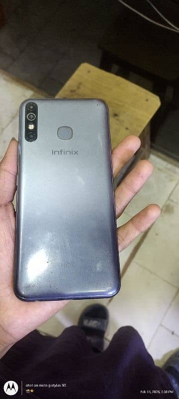 Infinix Hot 8 6