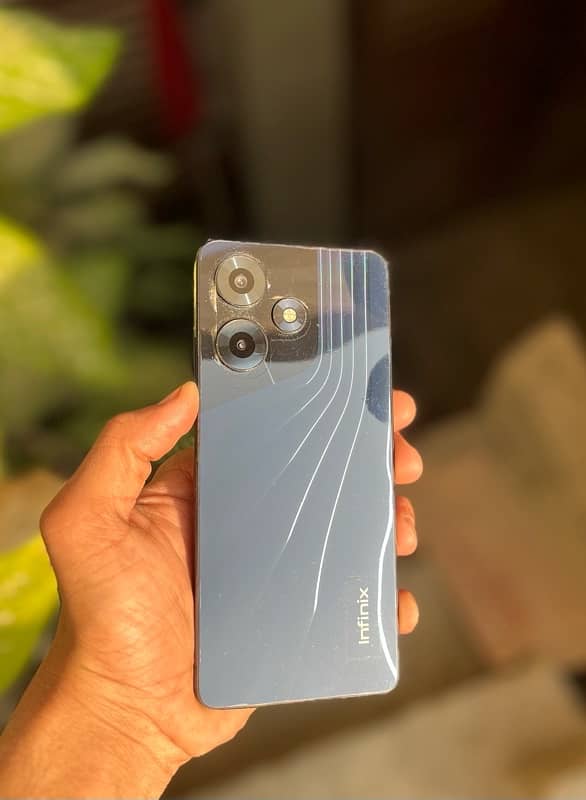 INFINIX HOT 30 8 128GB Box Pack 2