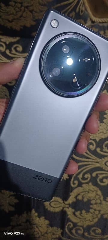 Infinix zero 40 new with box and charger 10/0 condition 3