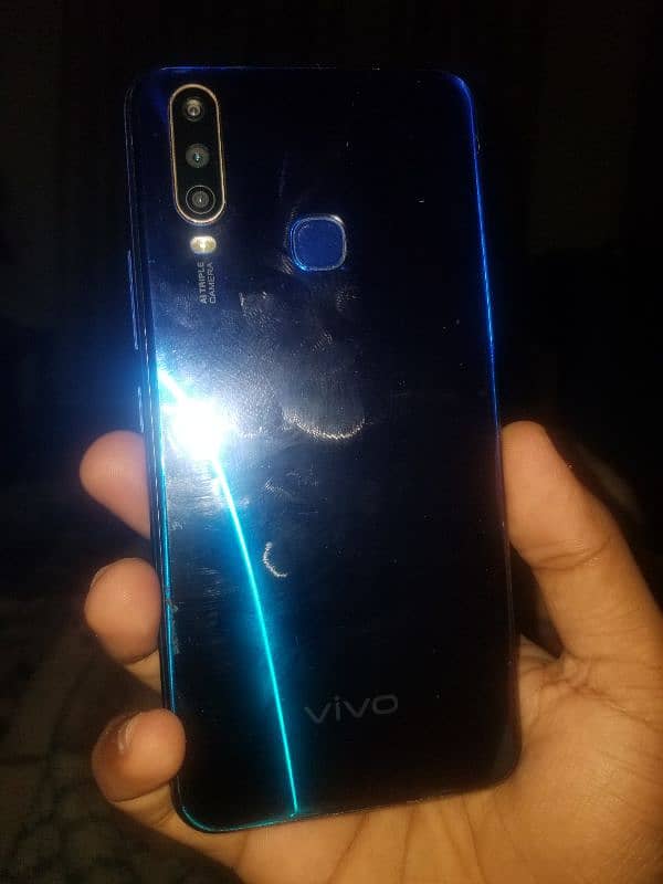 vivo y15 4