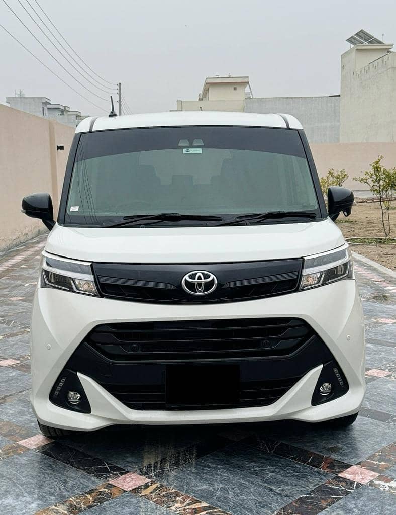 Toyota Tank  1000cc full option 11