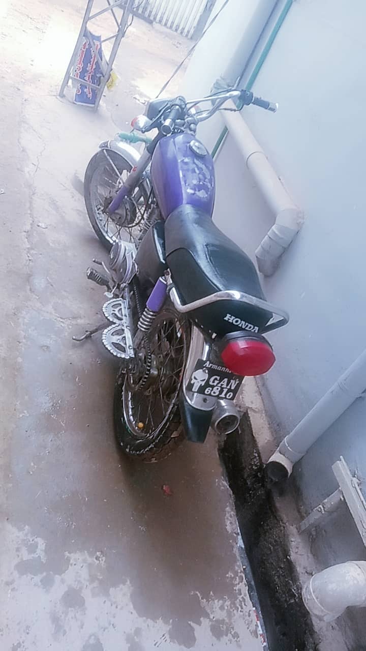 Honda CG 125 2011 0