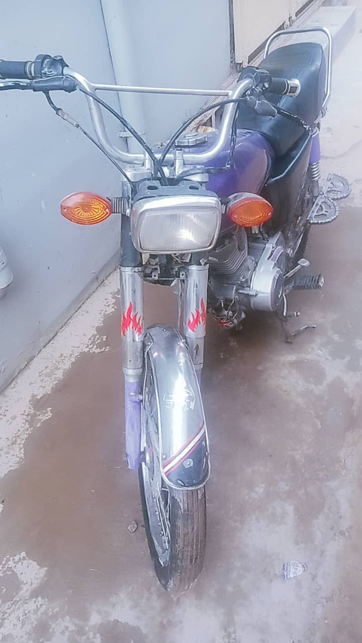 Honda CG 125 2011 1