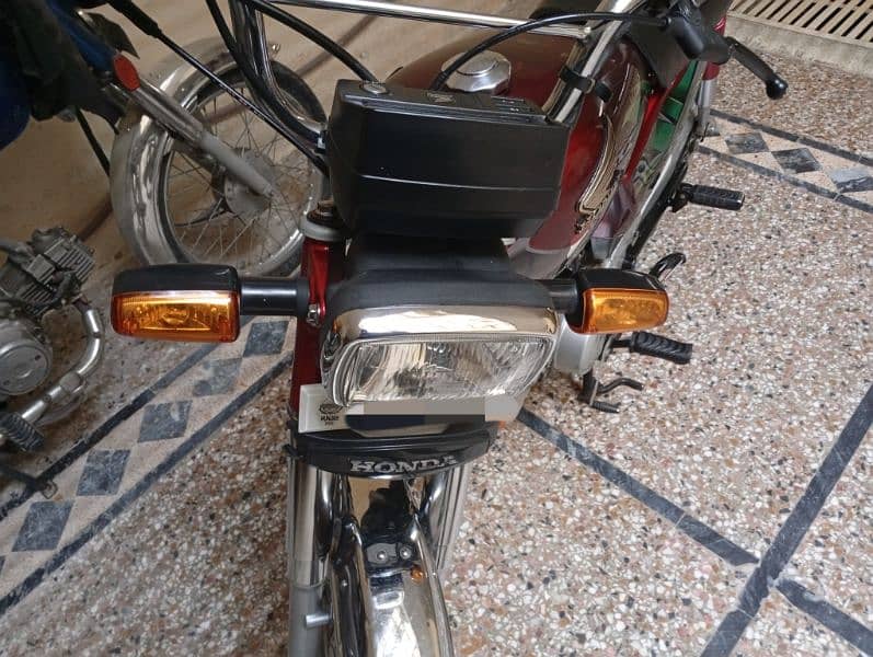 Honda CD 70 In brand new condition genuine10/10 2022 model first owner 3