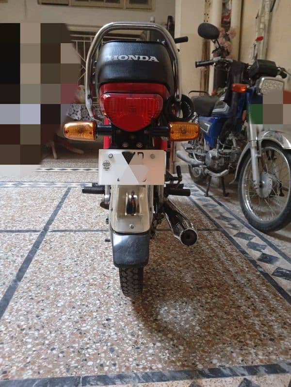 Honda CD 70 In brand new condition genuine10/10 2022 model first owner 6