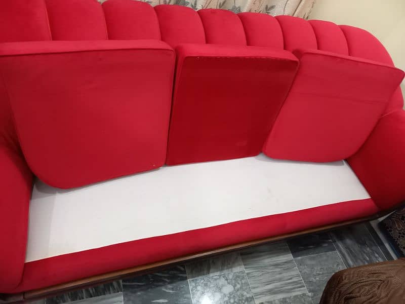 sofa for sale best condition  and quality 2