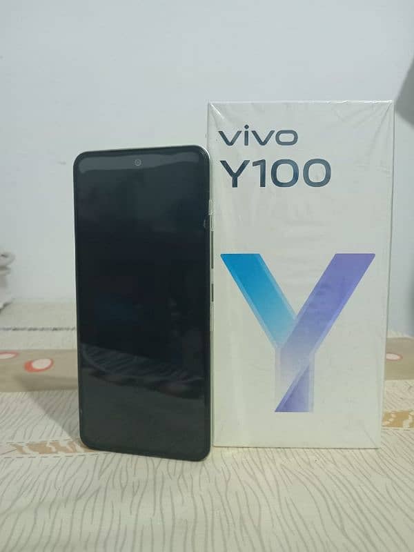 vivo Y100 1