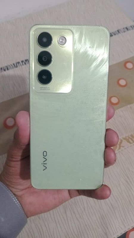 vivo Y100 4