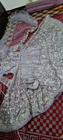 maxi and lehnga sell krna hy