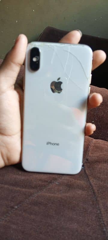 IPHONE X FOR SELL 256 GB IN MINT CONDITION 9