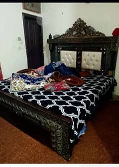 Bed set with mattres side table, dressing table / Complete Furniture