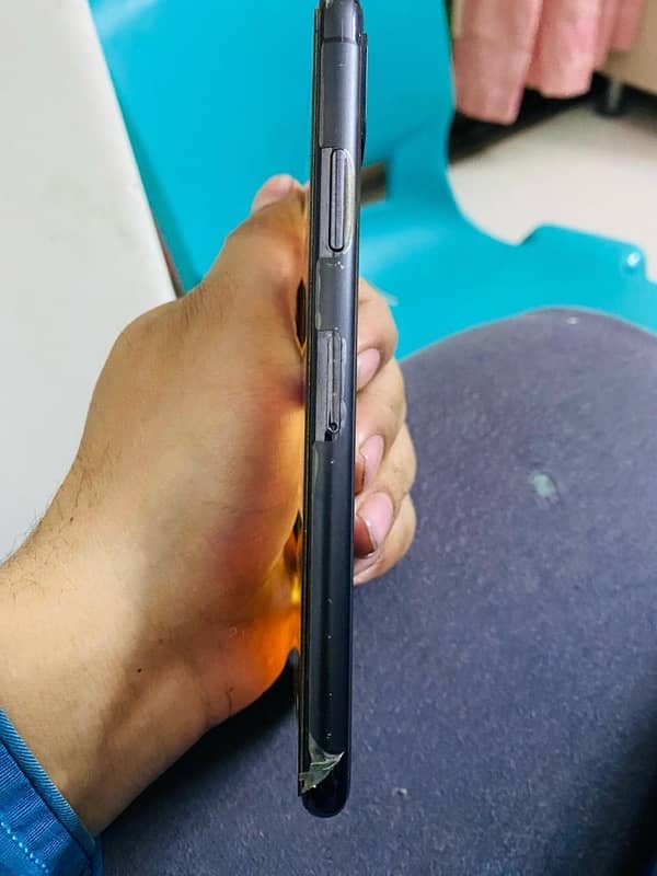 iphone x 256gb pta approved 4