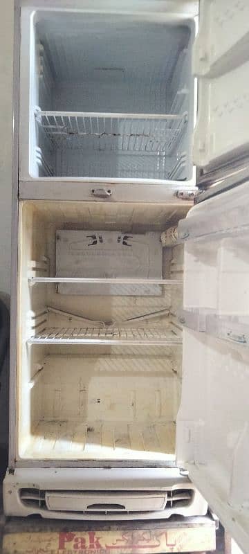 Pel  Refrigerator 2