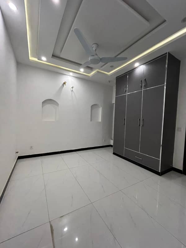 7 MARLA BRAND NEW HOUSE AVAILABLE FOR SALE IN BAHRIA TOWN 12