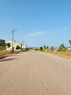 Sector:: F1 , 8 Marla plot for sale invester price Bahria enclave Islamabad