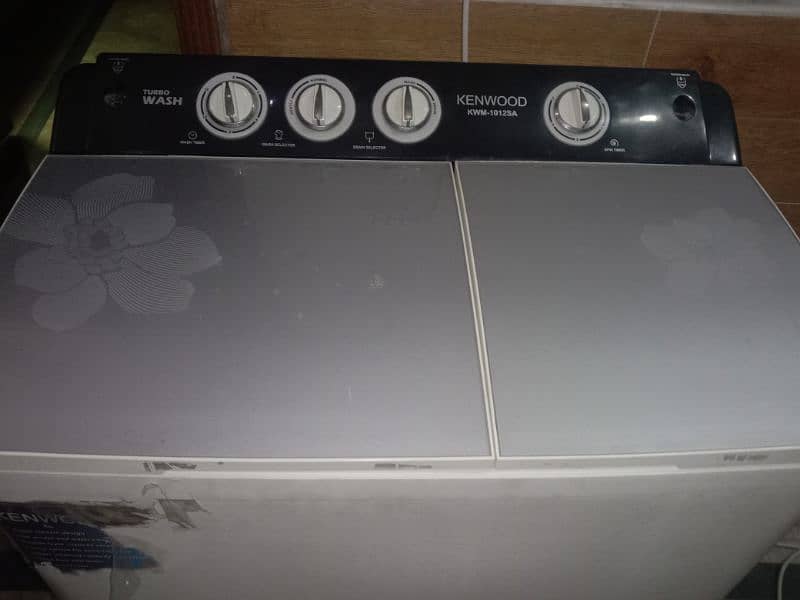 Kenwood dual tub washer dryer just like new 03008125456 1