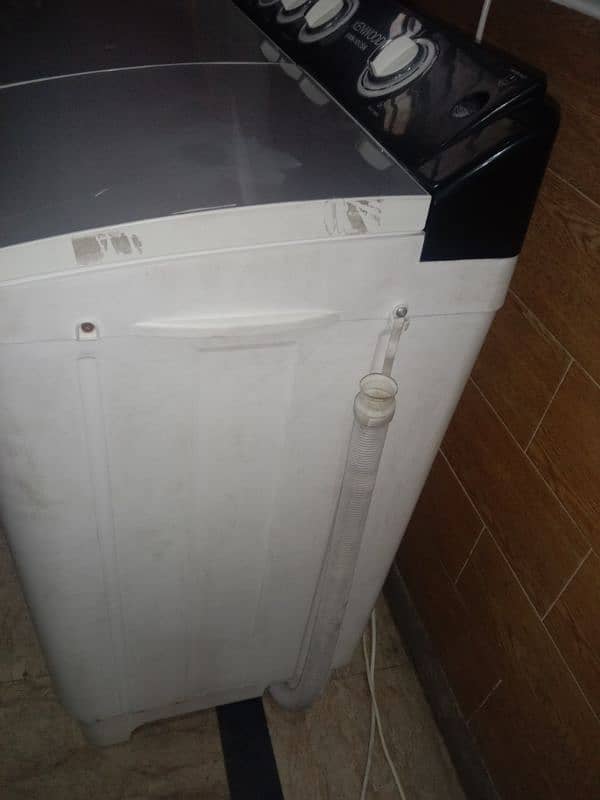 Kenwood dual tub washer dryer just like new 03008125456 8