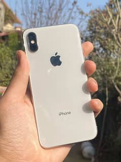 iPhone XS 10/10 Waterpack Available For Sale