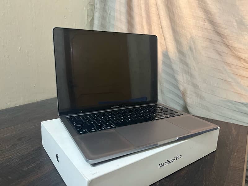 13-inch MacBook Pro with Apple M1 Chip 2020 0