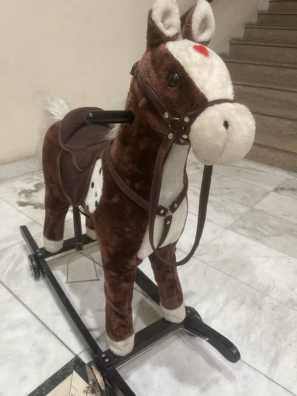 Rocking horse 0