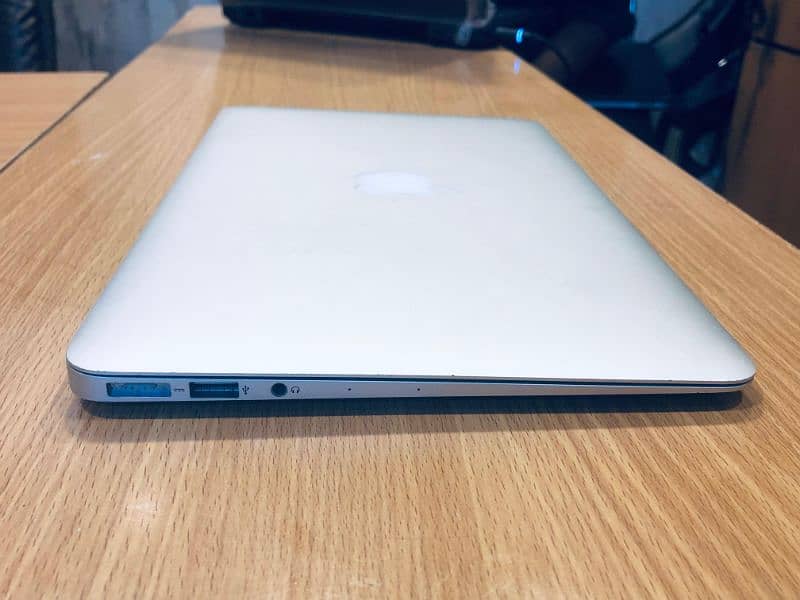 MacBook Air 2015 Core i5 4/128 SSD 9