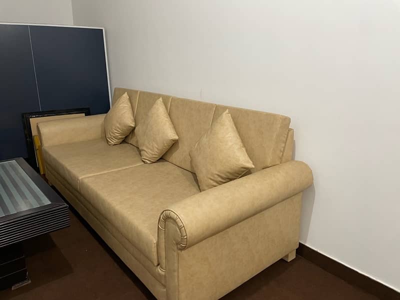 3 seater sofa 1