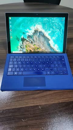 Surface pro 5 with dedechtable keyboard