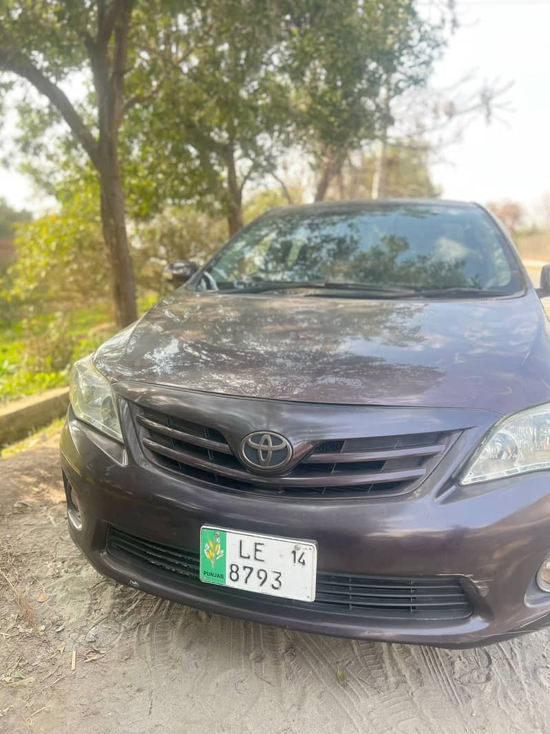 Toyota Corolla Altis 1.6 2012 automatic 1