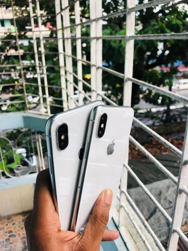 iPhone X PTA apporved 256GB My WhatsApp number 03251567306 1