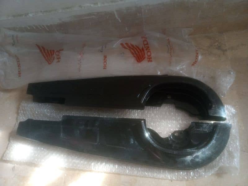 Honda 100cc brand new chain cover 0