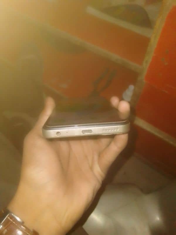 Tecno spark 20c 3