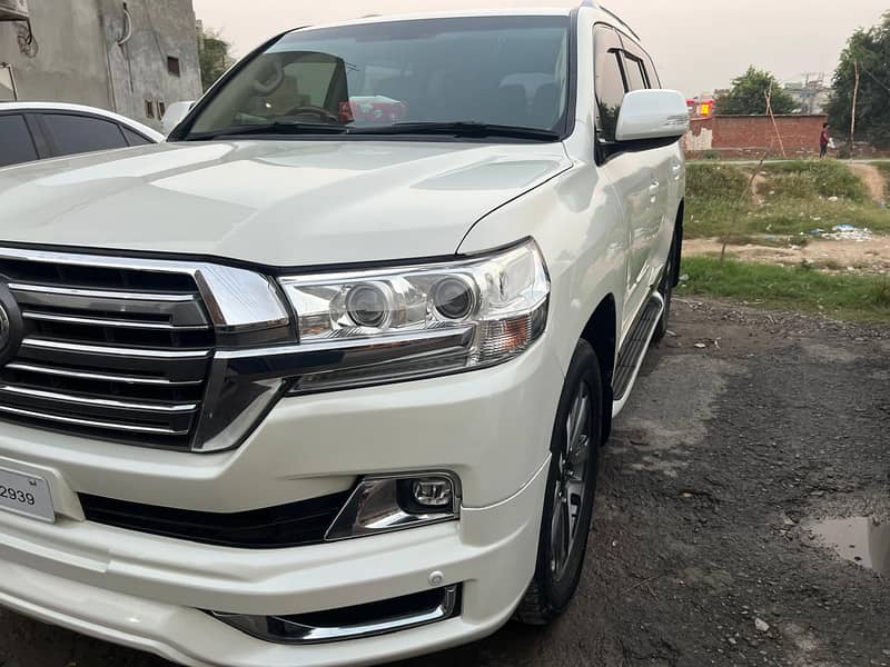 Bullet Proof Car Rental Land Cruiser V8 Fortuner Revo BMW Available 12