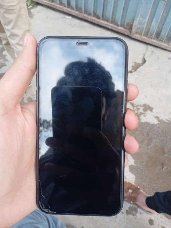 iPhone 11 non pta face id off Baki all ok hy phone # 03010115941 1