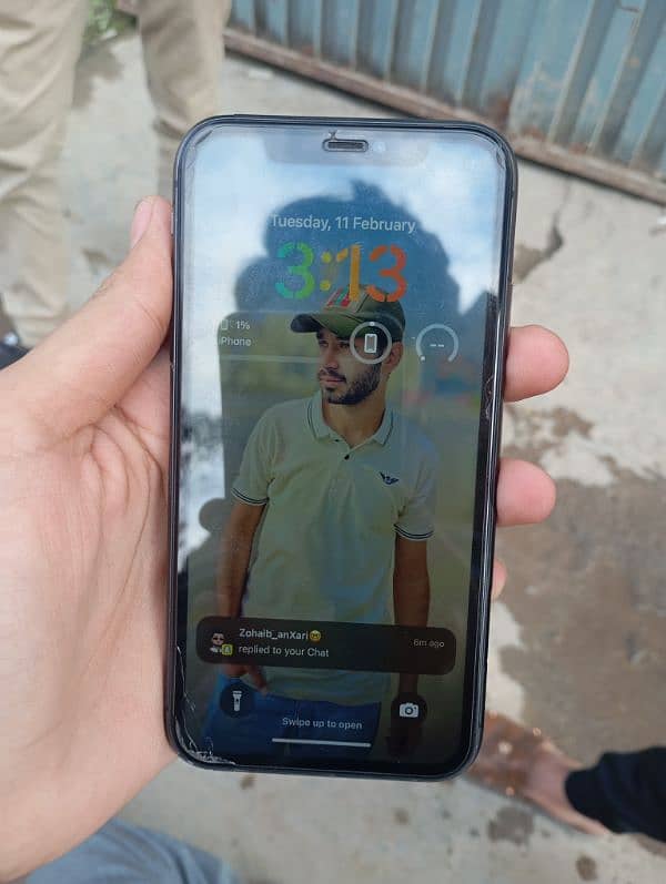 iPhone 11 non pta face id off Baki all ok hy phone # 03010115941 2