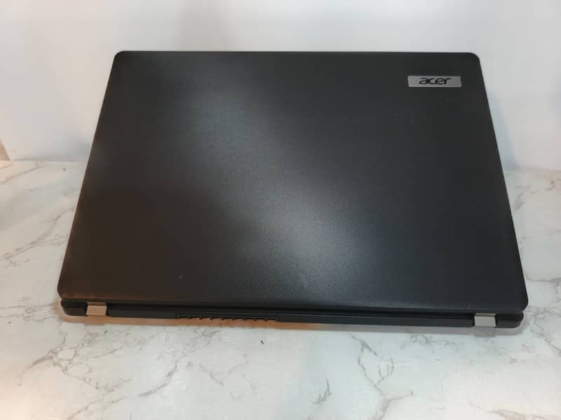 Acer Travelmate | Core i5 10th gen | 8gb 256gb NVME 1