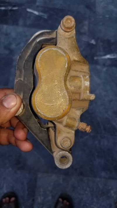 engine suzuki 100 engine ,alloy rims ,fuel tank, rx 115 shoks