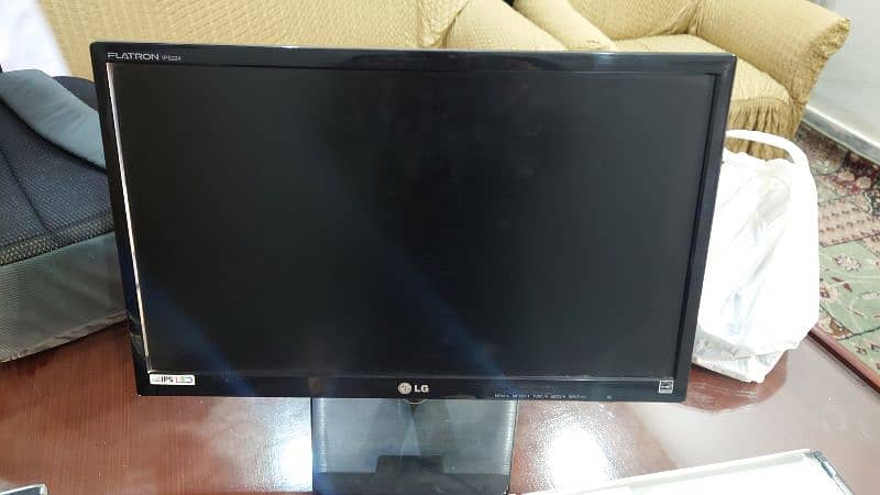 PC With LED  FOR SALE Rs 22k 4