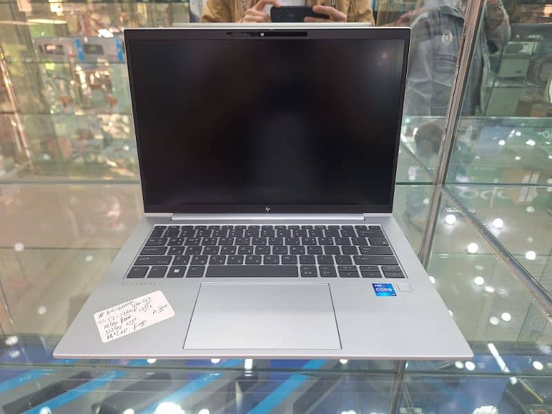 hp EliteBook 840 g9 Core i7 12th Gen 16gb 512gb 4