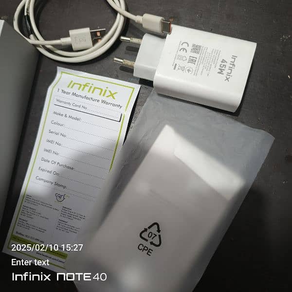 infinix NOTE 40    8+8/256 6