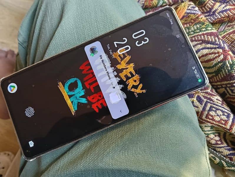 infinix NOTE 40    8+8/256 15