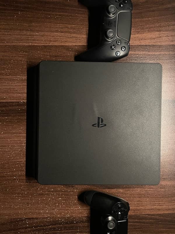 PS4 slim 1 TB Jailbreak 1