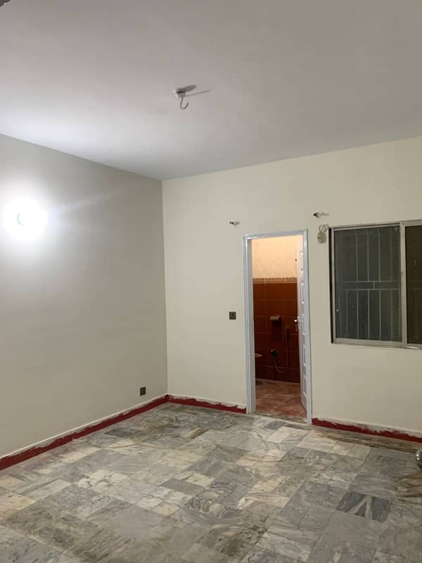 Independent 120 Square Yard Double Storey House For Rent In Sunley Bungalow Safoora Chowk 0