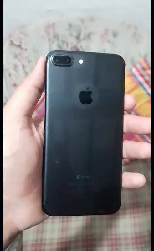 iPhone 7 plus available 10/10 condition non pta 2