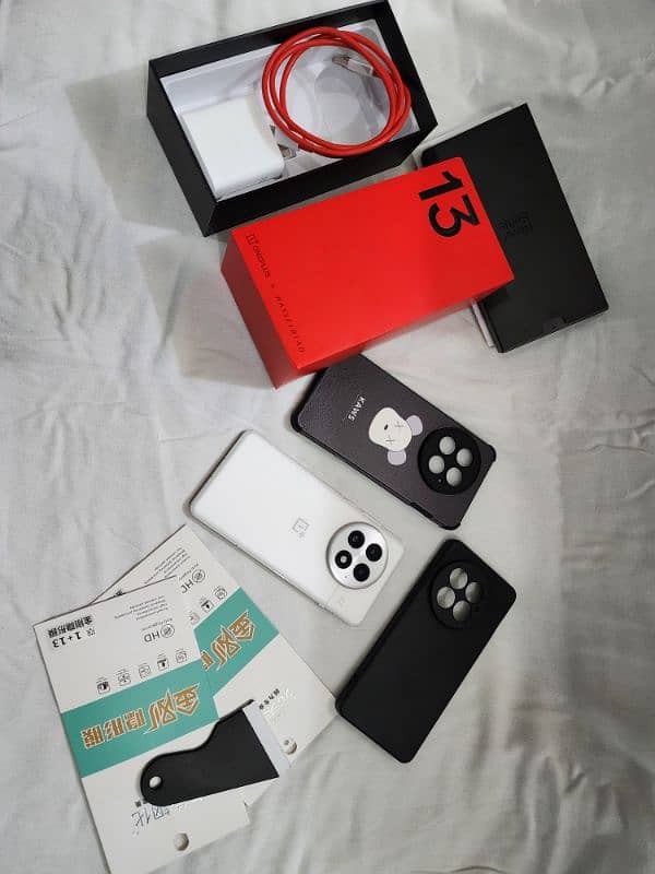 One Plus 13 16/512gb New with Gifts 1